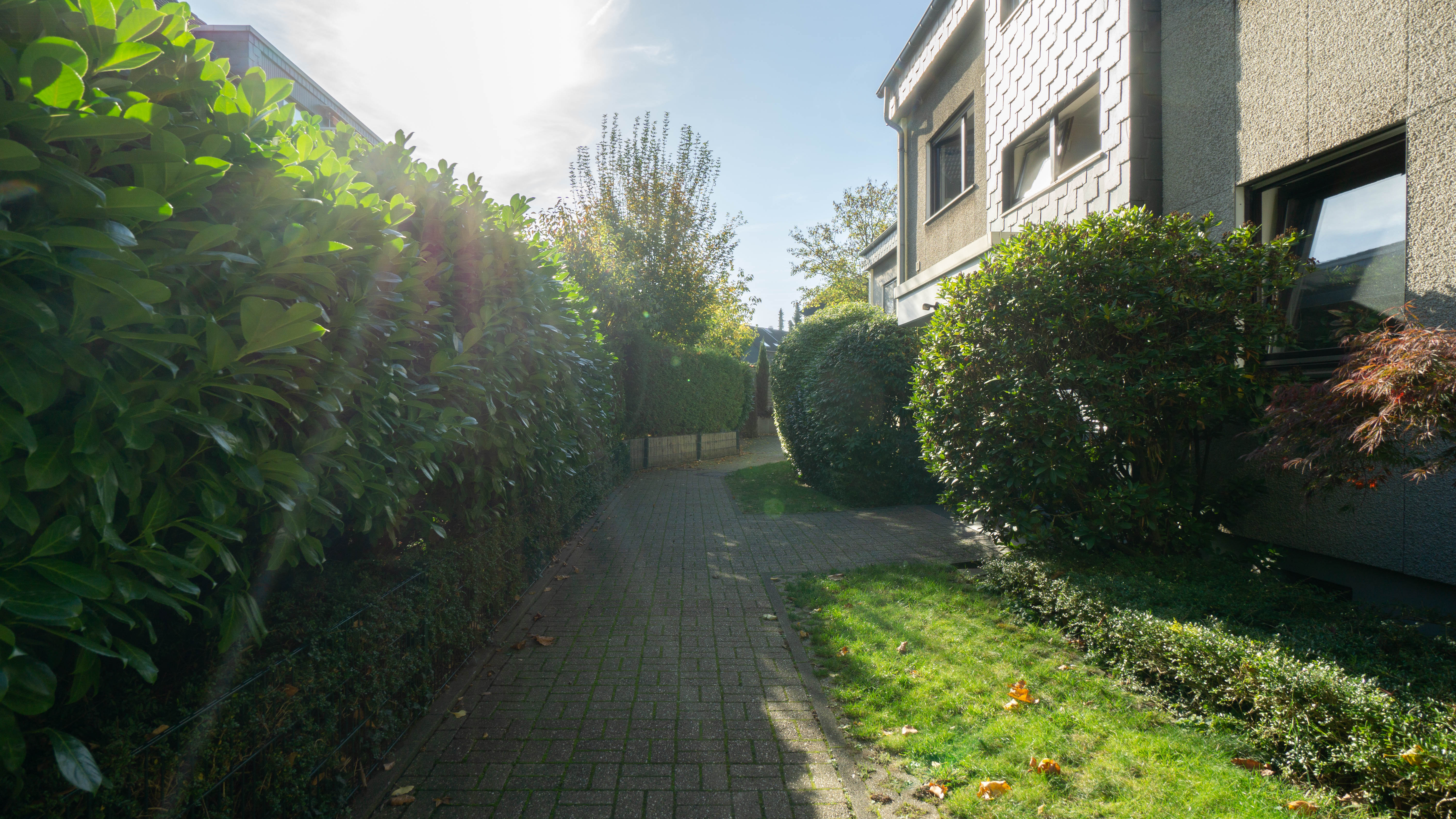 Eine Wohnung voller Gefühle! Einzugsbereite 4 Zi. EG Wohnung mit Traumgarten
