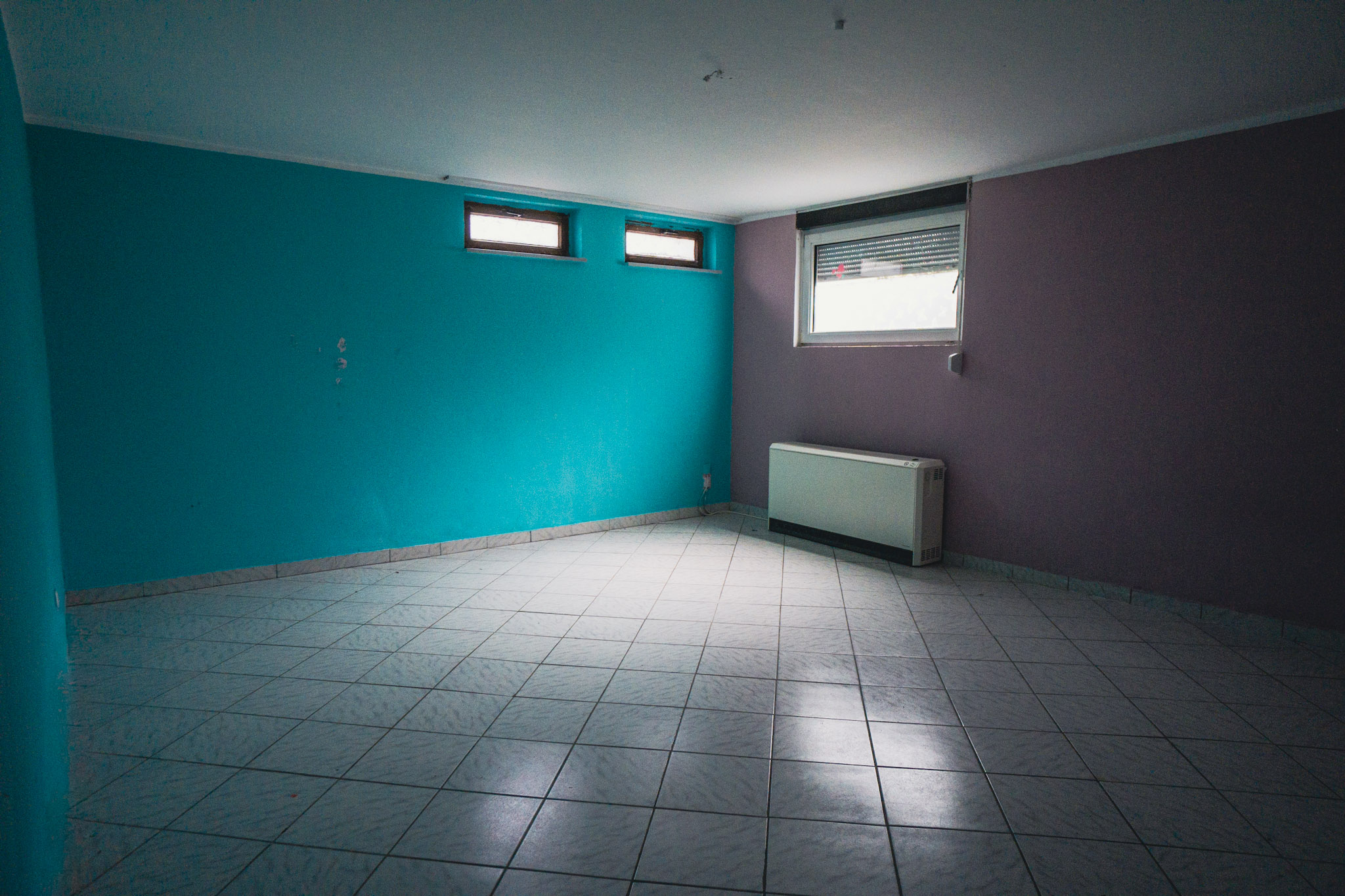 Rarität in Bilk: Großzügiges Zweifamilienhaus mit Garten, 2 Garagen und Einliegerbereich