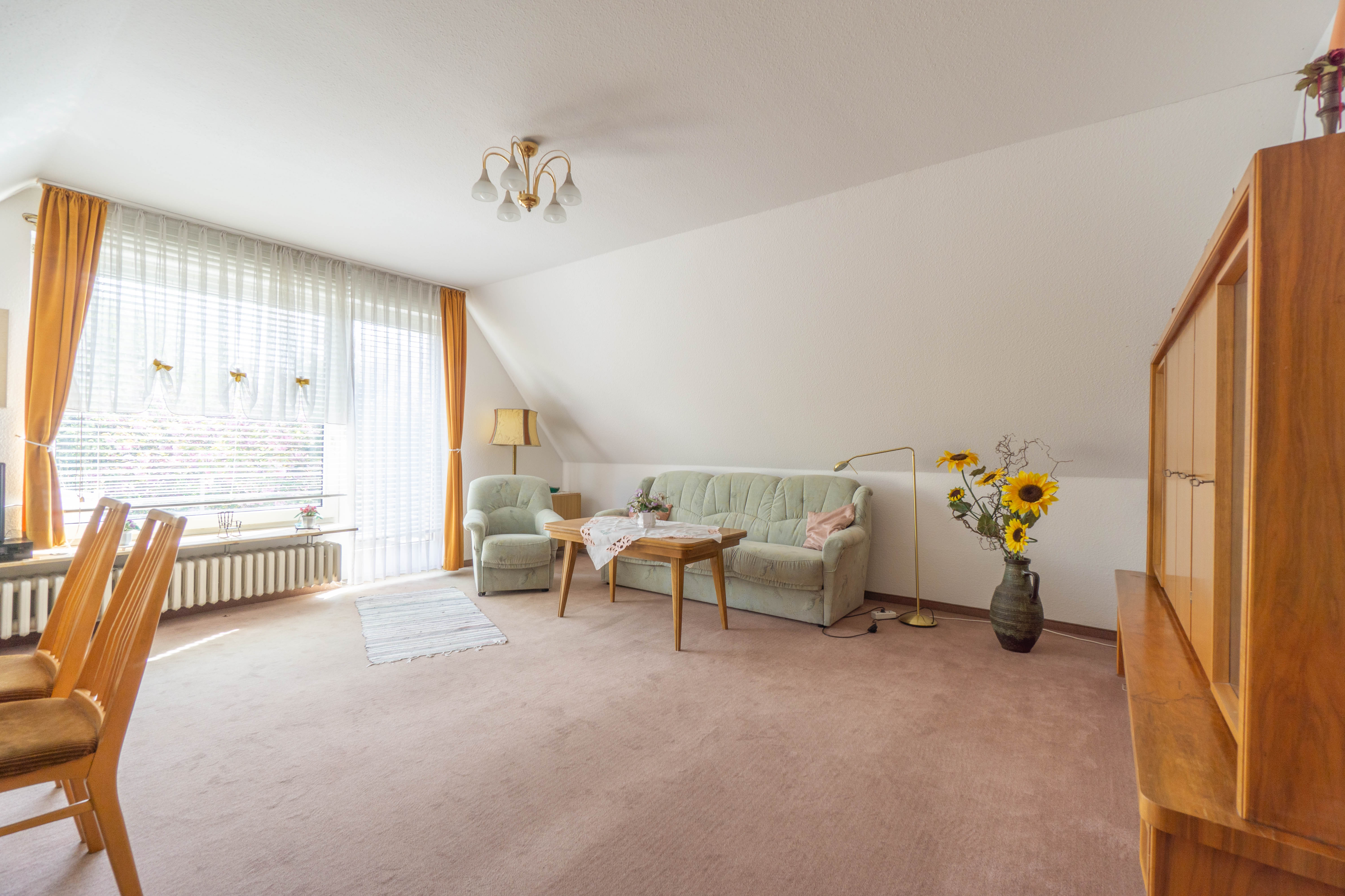 Zwischen Rhein und Geschichte: Ein Juwel in der weißen Siedlung / Nordparksiedlung