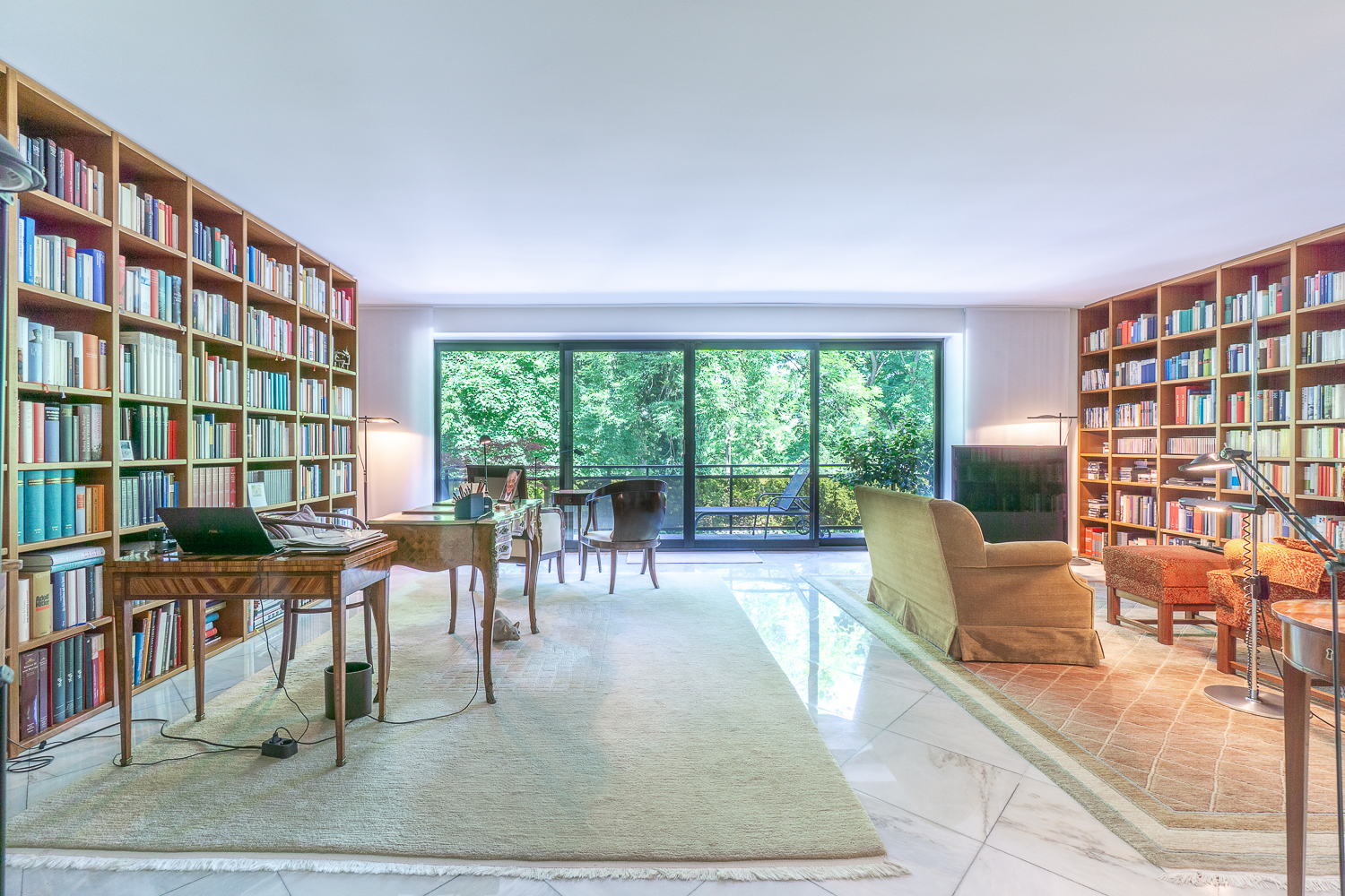 In bester Lage - Hochwertige 3-Zimmer-Etagenwohnung mit direktem Blick auf den Zoopark