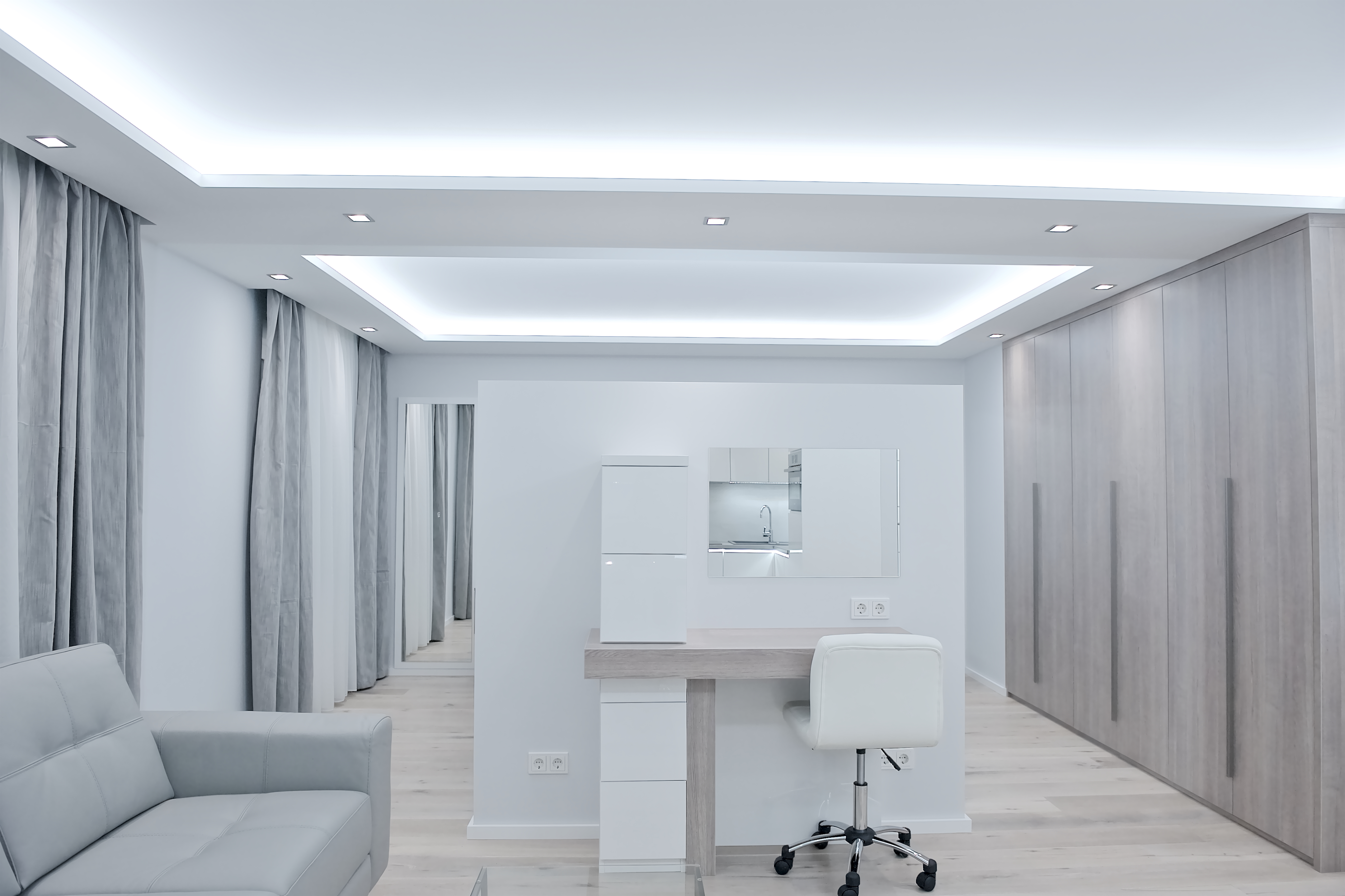 *reserviert* Kernsanierte, bezugsfreie und perfekt ausgestattete 2 Zimmer Wohnung mit Balkon