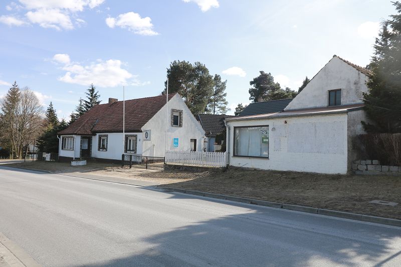 Grundstück mit 2 Einfamilienhäuser und Werkstatt in Goyatz