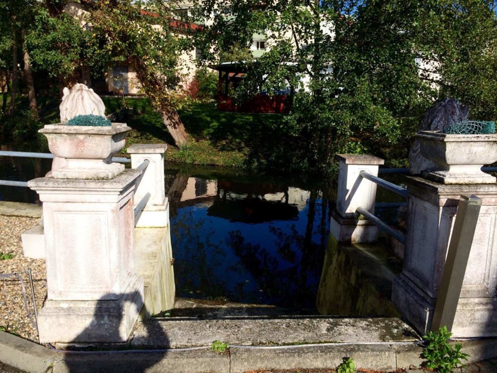 Gewerbe mit Wasserzugang direkt am Spreearm