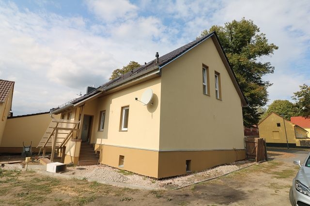 3-RWE mit Charme im Dachgeschoss in ländlicher Gegend