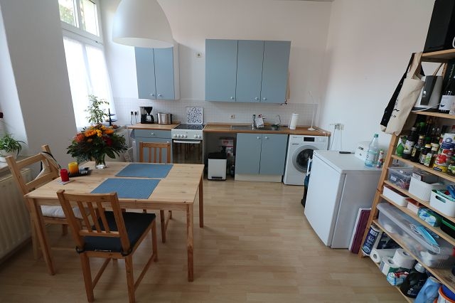 1-Raumwohnung mit EBK und Balkon sucht neuen Mieter