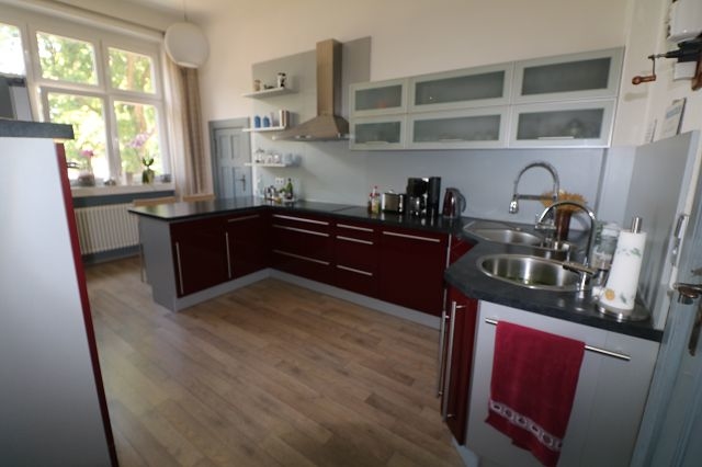 attraktive Gewerbeeinheit mit Charme in der Villa Reich