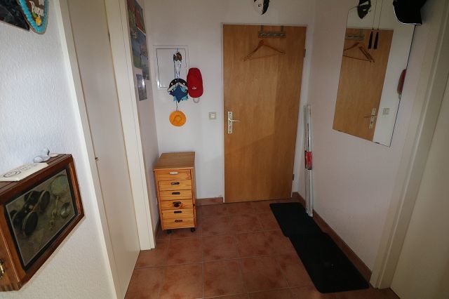 kleine 1-Raumwohnung mit Einbauküche und PKW-Stellplatz