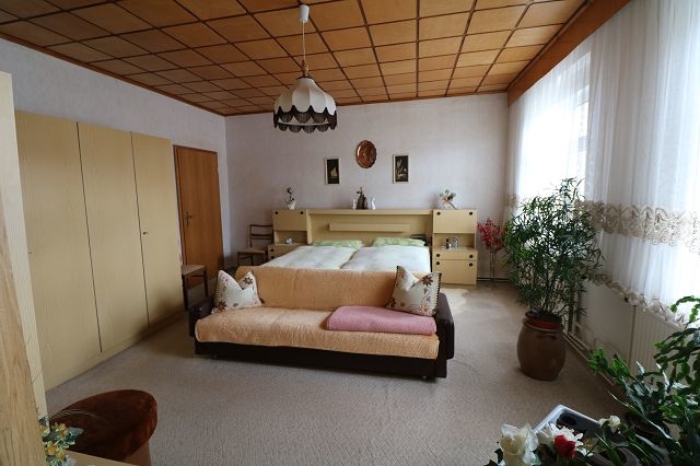 Heute Kaufen - später Nutzen
EFH mit Wohnrecht & Einliegerwohnung - vermietet - in Dahme