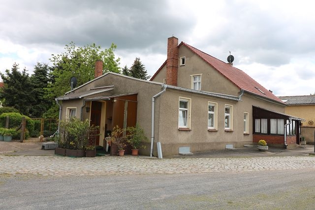 Heute Kaufen - später Nutzen
EFH mit Wohnrecht & Einliegerwohnung - vermietet - in Dahme