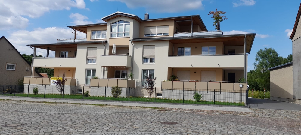 hochwertige 4-Raumwohnung mit Balkon und Fußbodenheizung