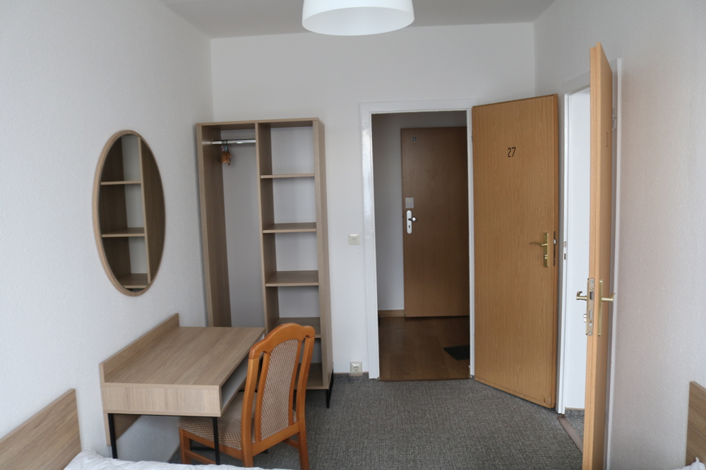 Anschauen und Einziehen - Möblierte 4 Zimmer-Kompakt-Wohnung im ruhigen Lübbenau.