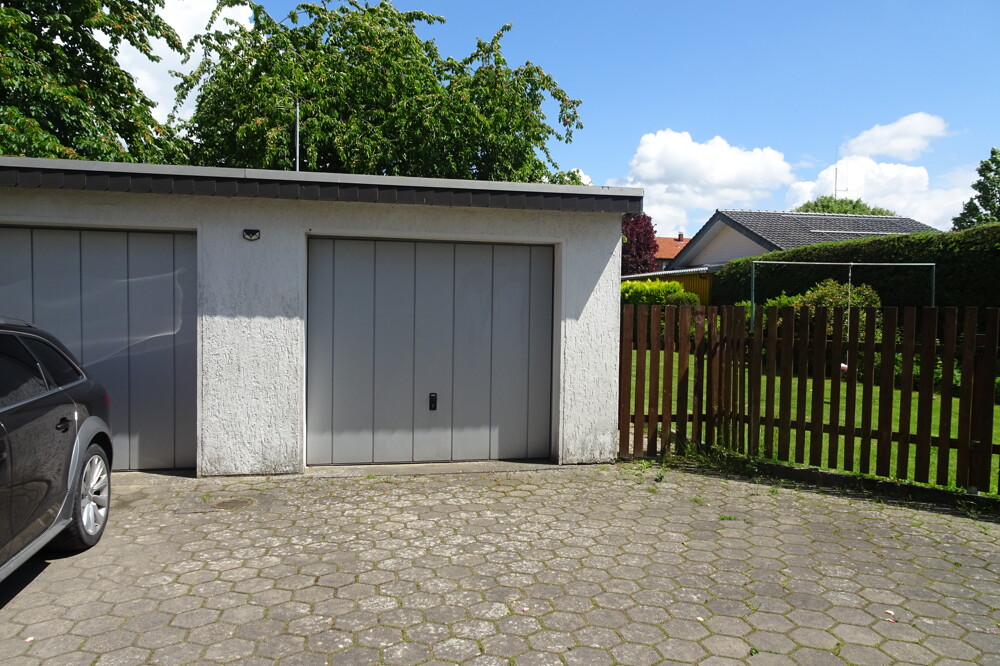 Kapitalanleger aufgepasst! Gepflegtes Dreifamilienhaus in attraktiver Wohnlage von Vlotho Uffeln