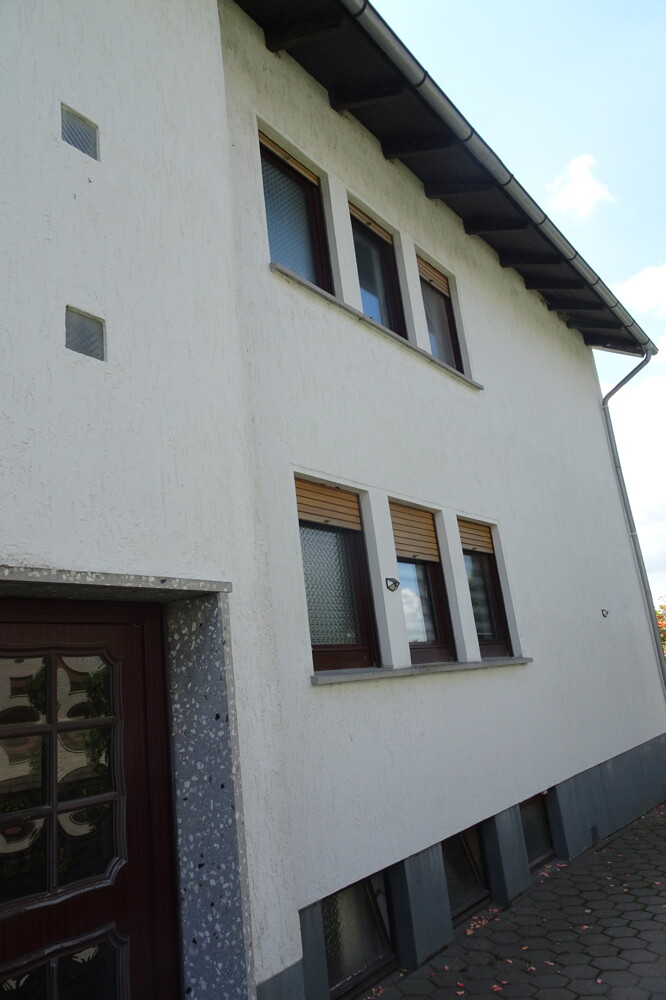 Kapitalanleger aufgepasst! Gepflegtes Dreifamilienhaus in attraktiver Wohnlage von Vlotho Uffeln