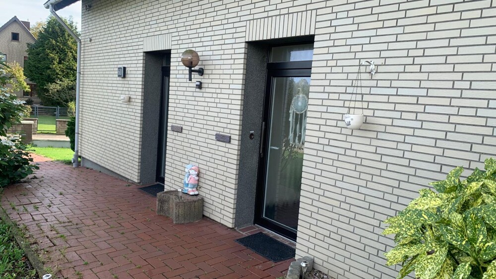 Wohnen am Ortsrand von Bünde mit vielen Nutzungsmöglichkeiten - Natur gleich neben der Haustür