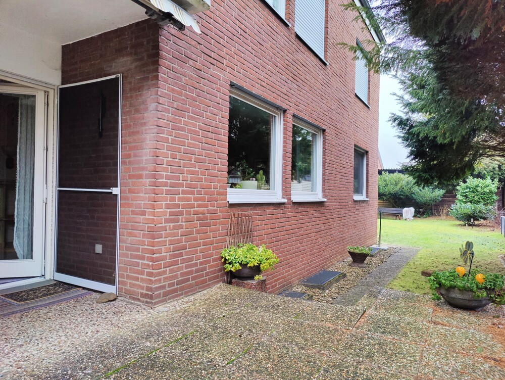 Großzügiges Mehrfamilienhaus, Generationen unter einem Dach oder zur Vermietung