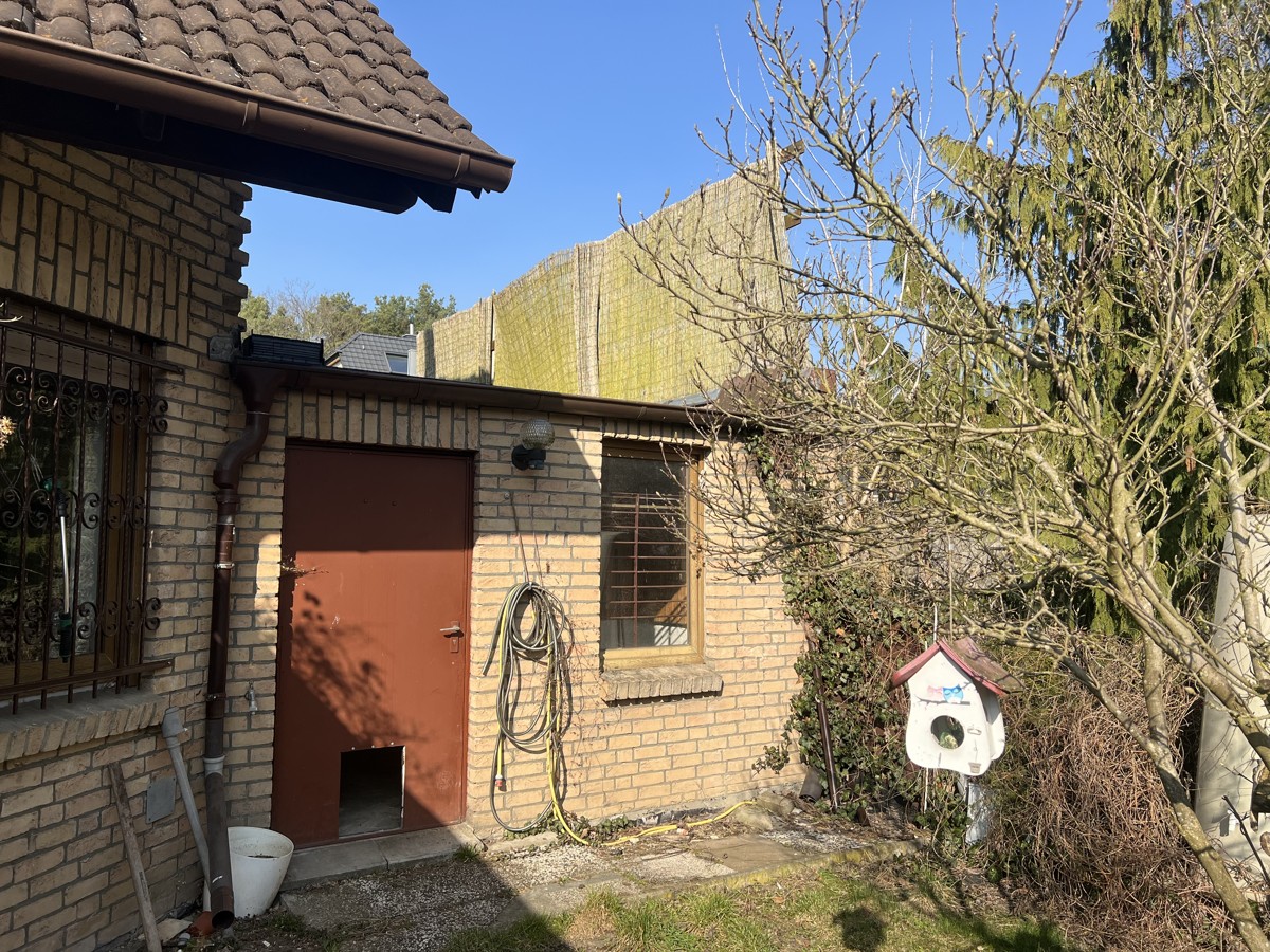 RESERVIERT |FINALER PREIS | PROVISIONSFREI | Doppelhaushälfte in ruhiger Wohnlage mit 2.086 m² Grundstück