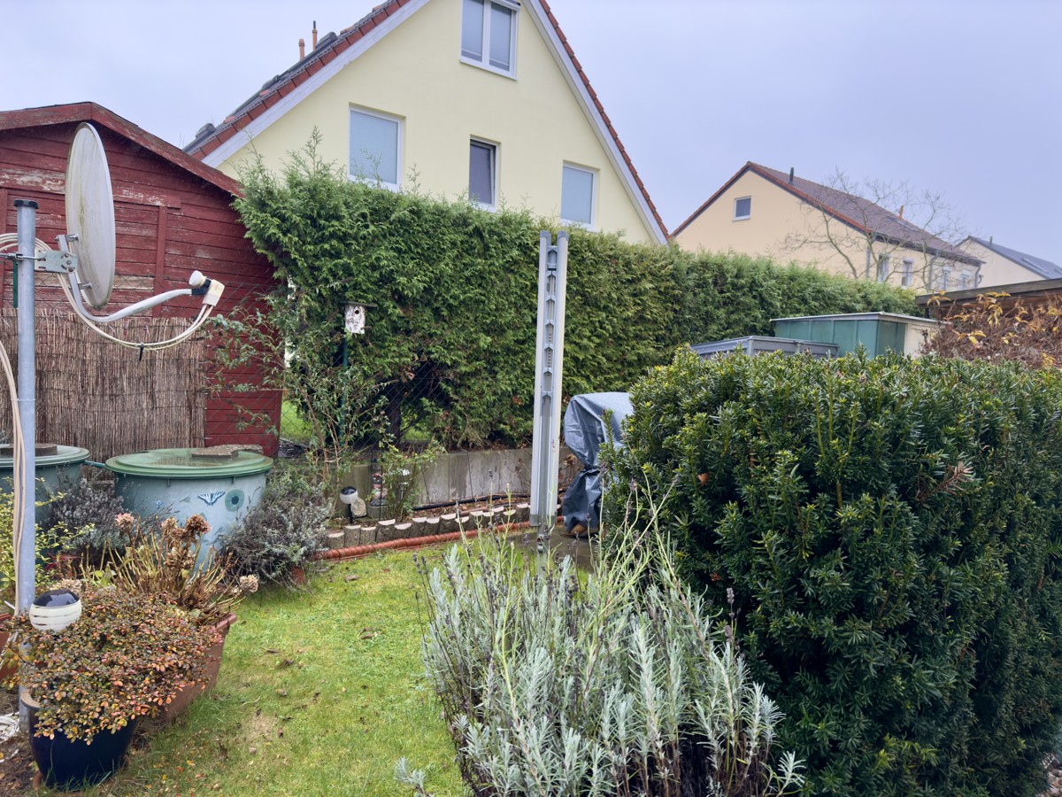PROVISIONSFREI | Reihenendhaus in TOP Zustand mit Wintergarten und 4 Zimmern nahe Berlin