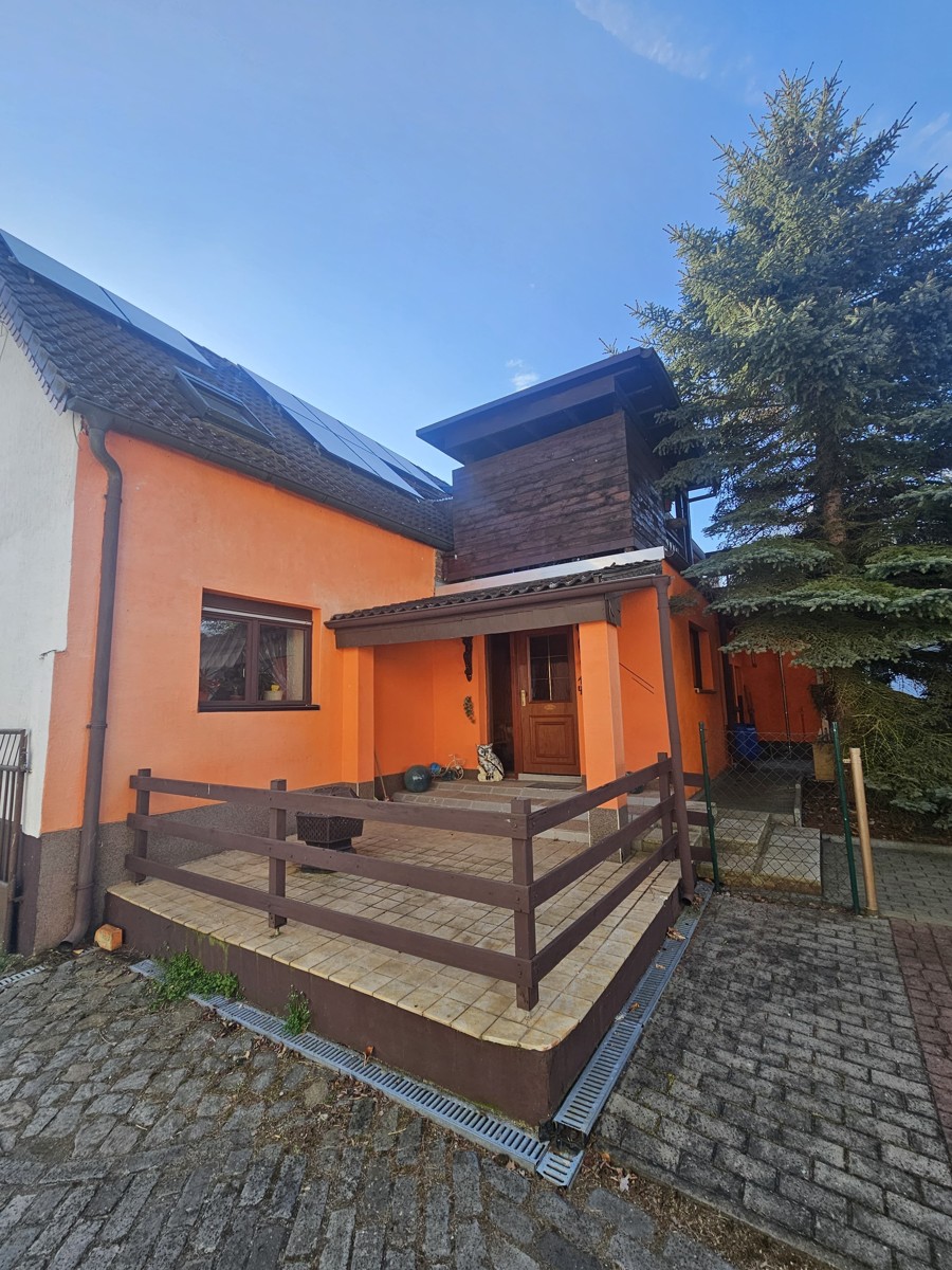 PROVISIONSFREI | Großzügiges EFH mit traumhafter Dachterrasse, Werkstatt & Baulandoption