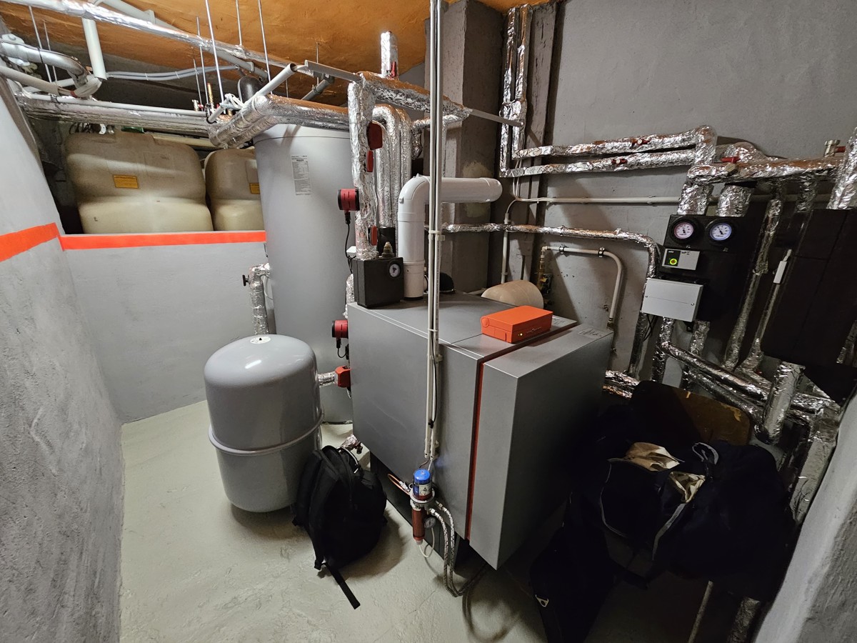 PROVISIONSFREI | Großzügiges EFH mit traumhafter Dachterrasse, Werkstatt & Baulandoption