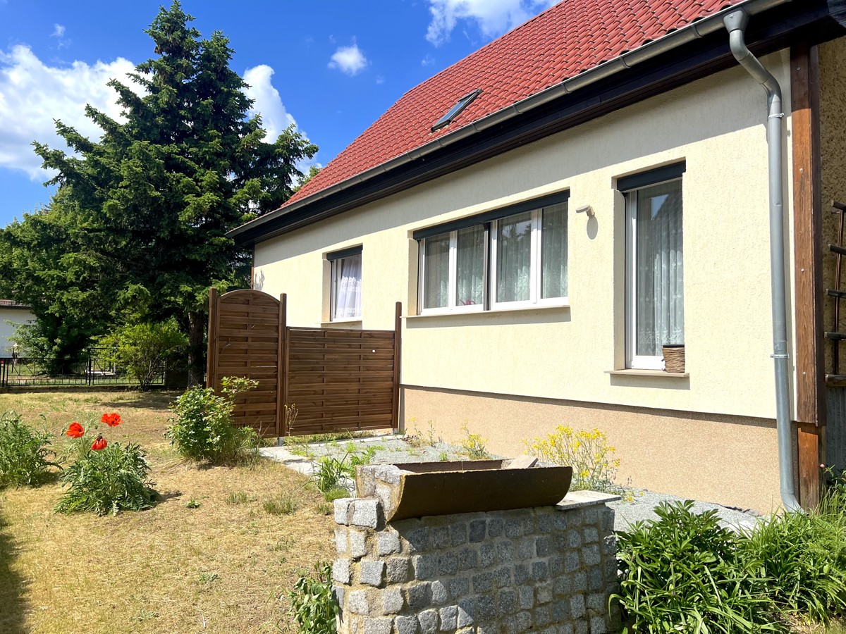 SOFORT VERFÜGBAR | Gepflegtes Einfamilienhaus in Strausberg - Vorstadt mit Ausbaureserve und Keller