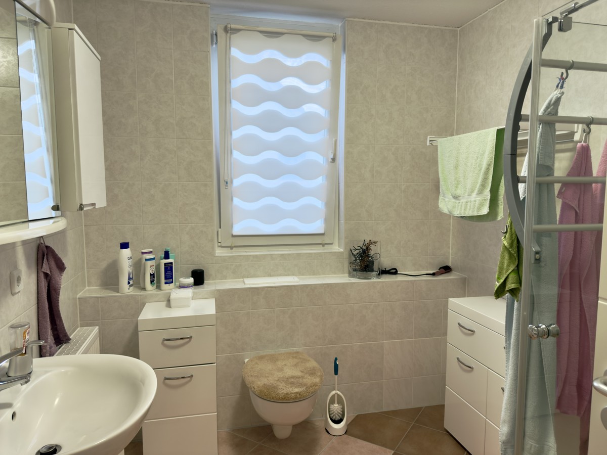 RESERVIERT |PROVISIONSFREI | Reihenendhaus in TOP Zustand mit Wintergarten und 4 Zimmern nahe Berlin