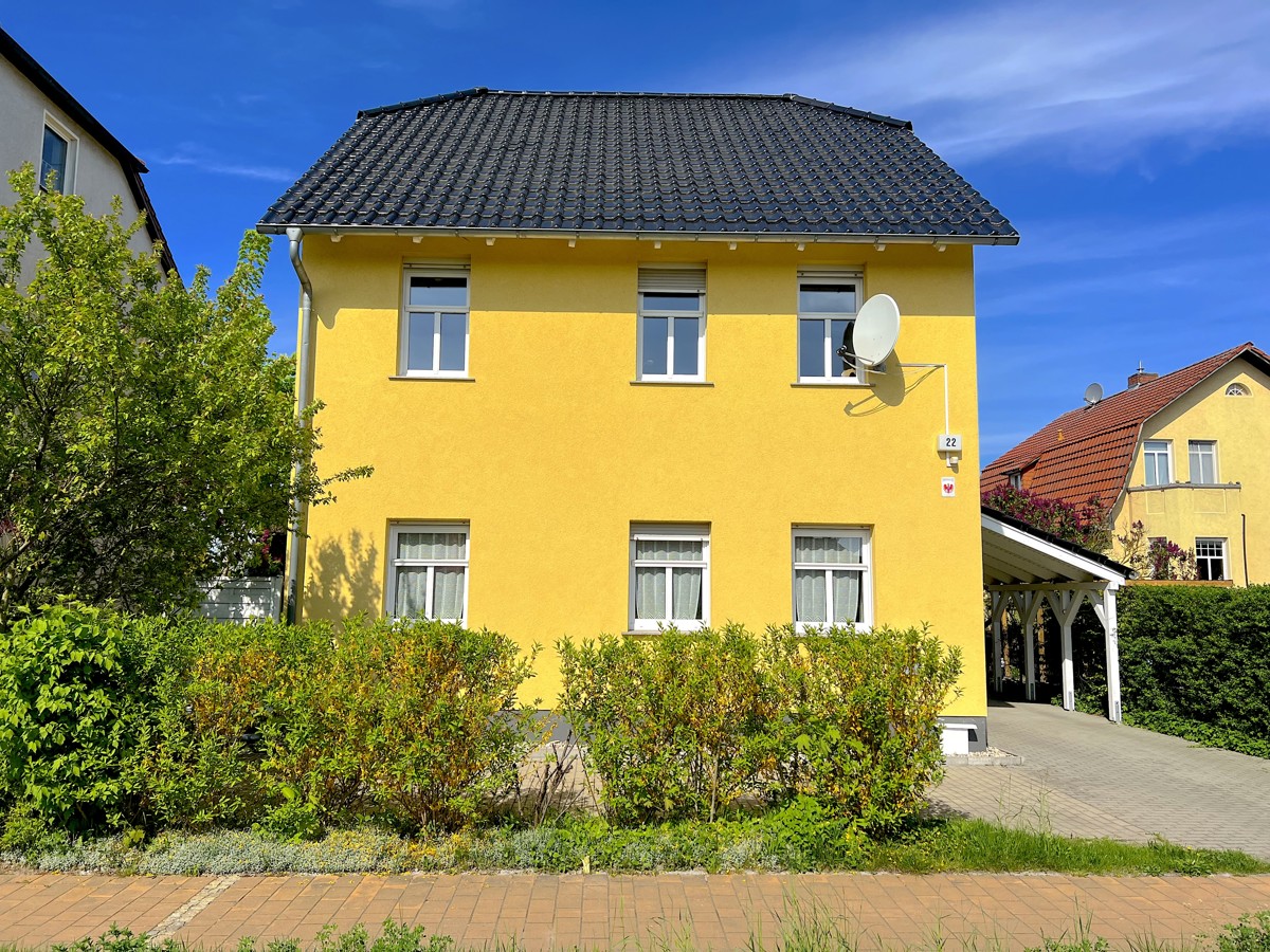 NEUER PREIS | HEREINSPAZIEREN UND WOHL FÜHLEN - Einfamilienhaus mit 214qm Wohnfläche in Bernau!