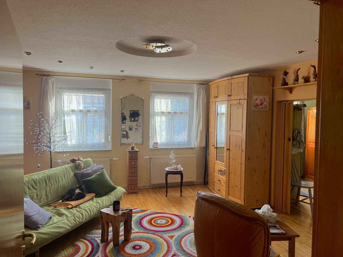 NEUER PREIS | HEREINSPAZIEREN UND WOHL FÜHLEN - Einfamilienhaus mit 214qm Wohnfläche in Bernau!