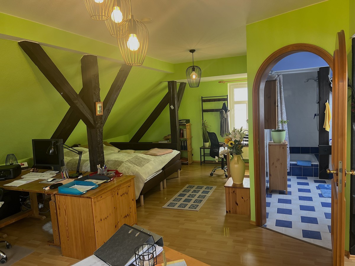 NEUER PREIS | HEREINSPAZIEREN UND WOHL FÜHLEN - Einfamilienhaus mit 214qm Wohnfläche in Bernau!