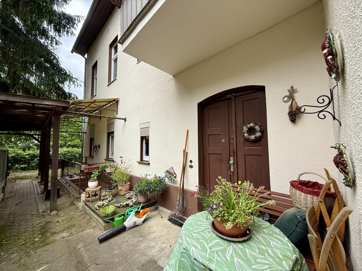 LETZTER PREIS-SCHNÄPPCHEN IN BERLIN|Erdgeschosswohnung mit 3 Zimmer + 2 Zimmer im Dachgeschoss!