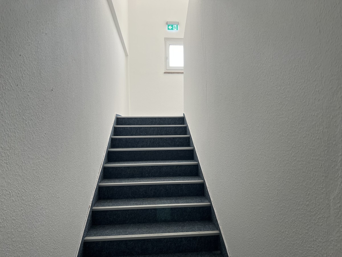 SCHWEDLER | Ganze Etage nur für Sie - Helle Geräumige Büroetage !