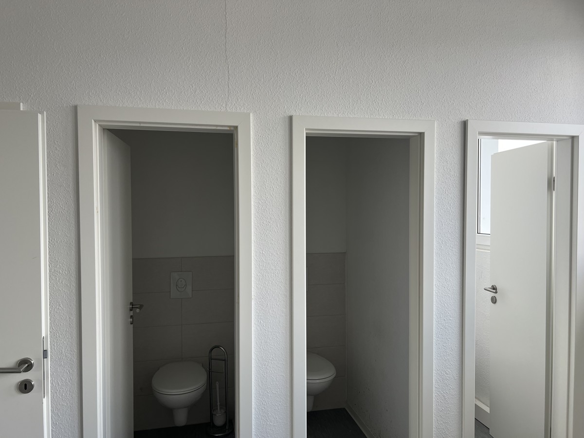 SCHWEDLER | Ganze Etage nur für Sie - Helle Geräumige Büroetage !