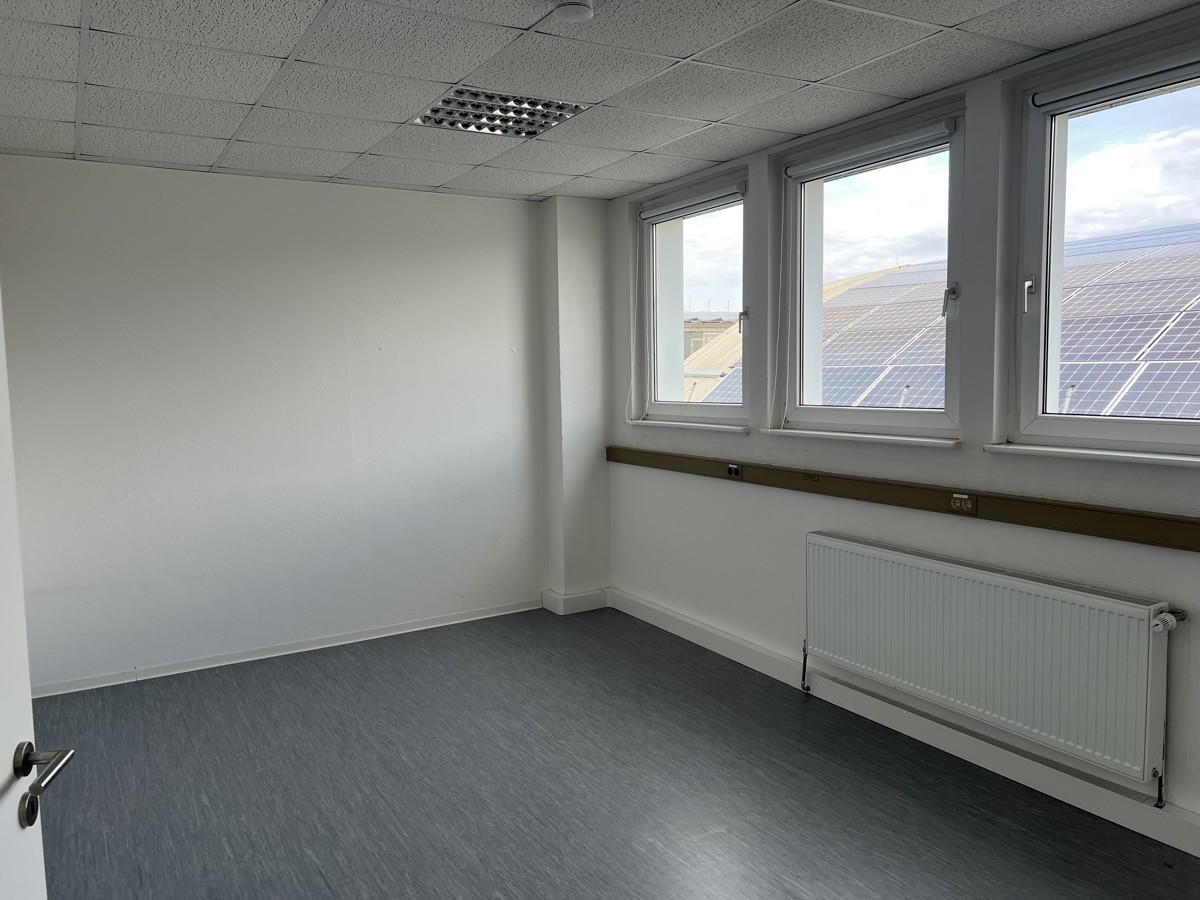 SCHWEDLER | Ganze Etage nur für Sie - Helle Geräumige Büroetage !