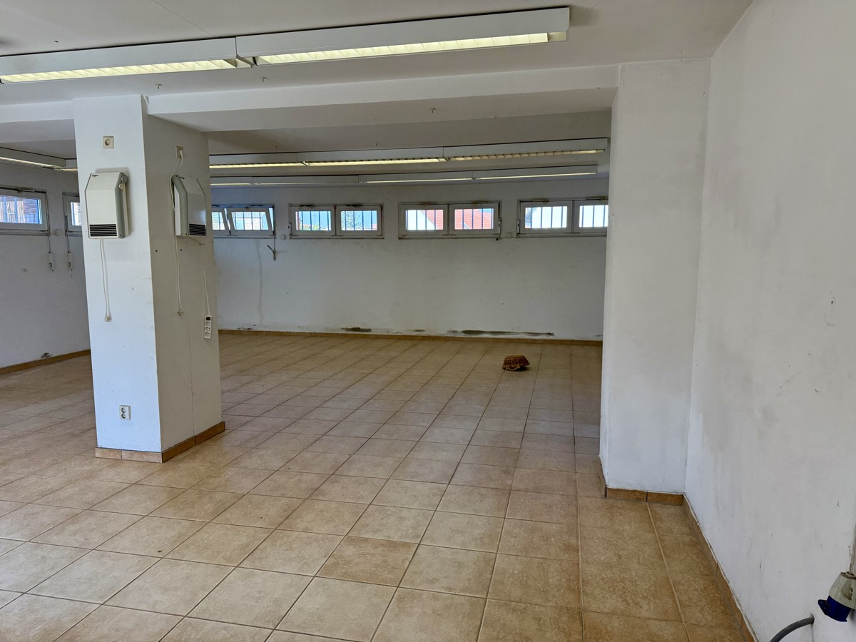 RESERVIERT | MEGA SCHNÄPPCHEN- Gewerbe|Frei und vielseitig nutzbar- PROVISIONSFREI