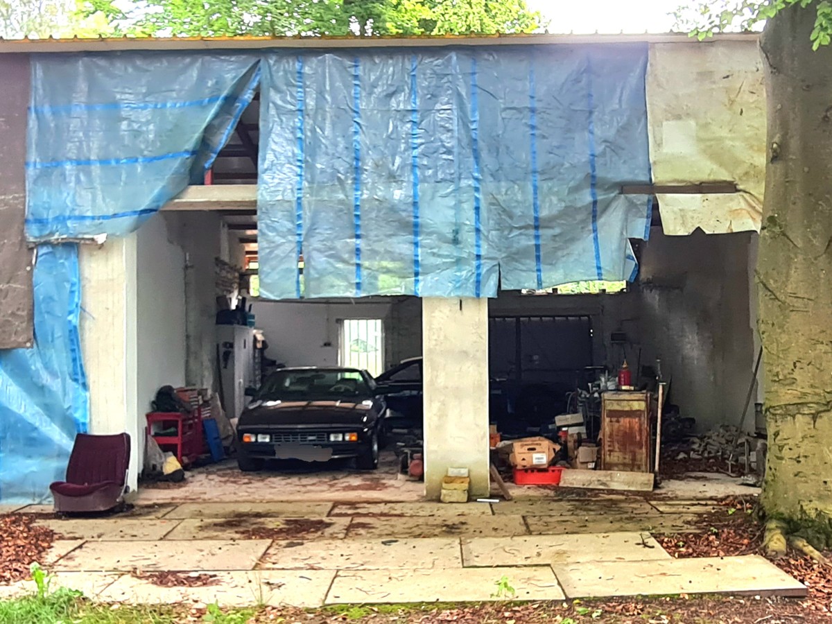 FINALER PREIS + PROVISIONSFREI | 25.000qm Grundstück mit Rohbau-Bungalow, Garage und Forsthaus