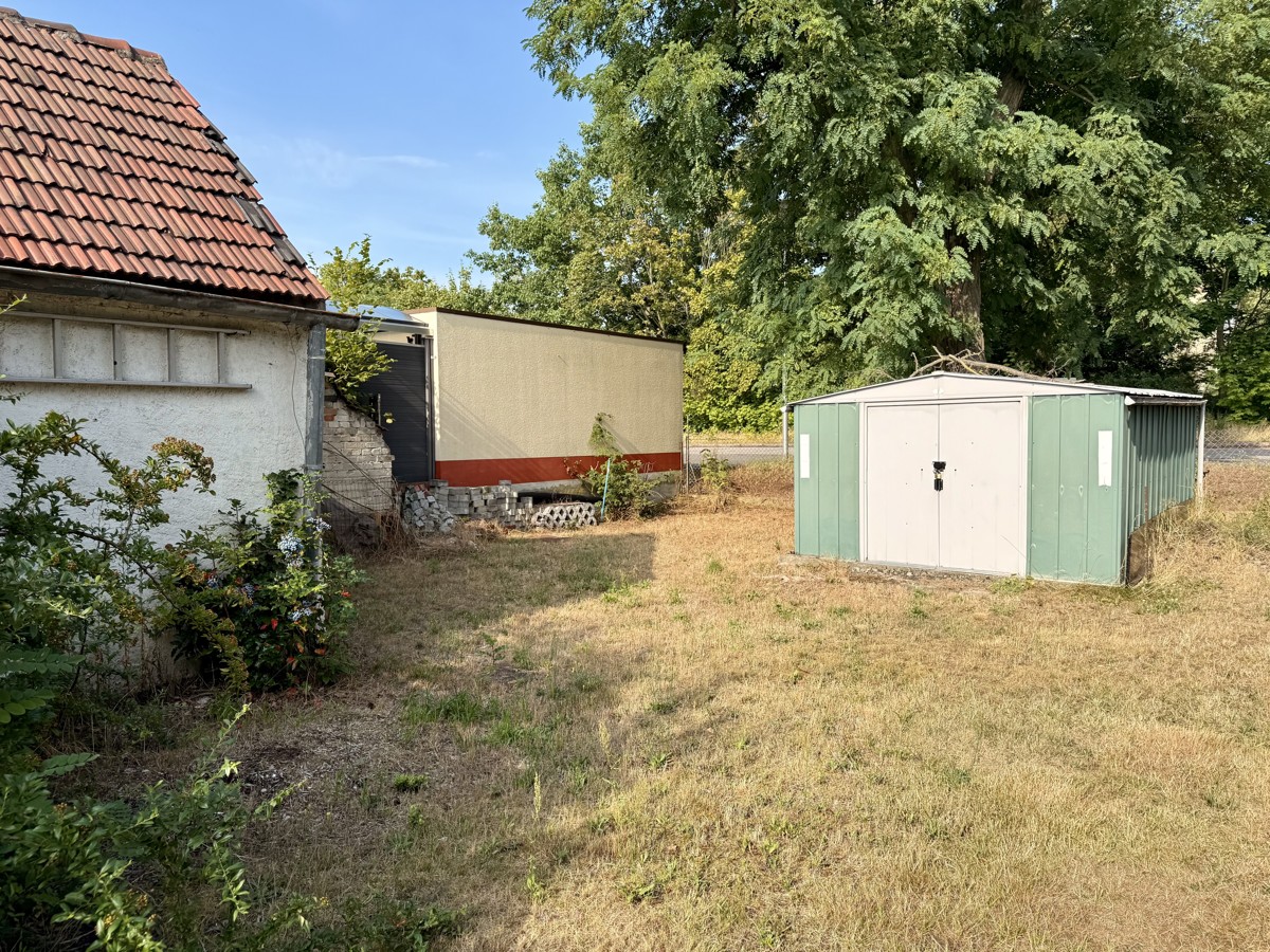 BESONDERE GELEGENHEIT IN COTTBUS | Kleines Haus mit tollen Grundstück- ab sofort verfügbar!