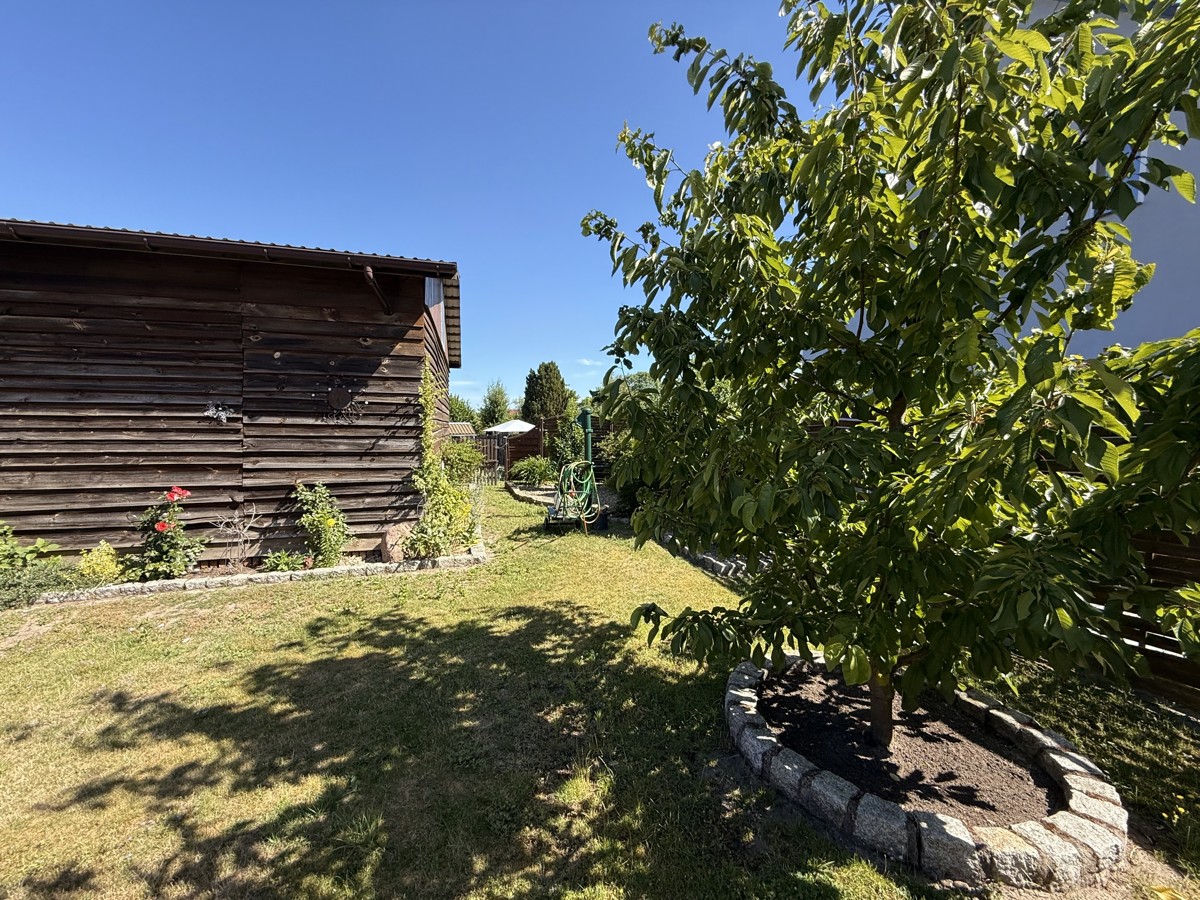 EINMALIGE GELEGENHEIT | Doppelhaushälfte optimal für eine Großfamilie mit viel Platz und Komfort!