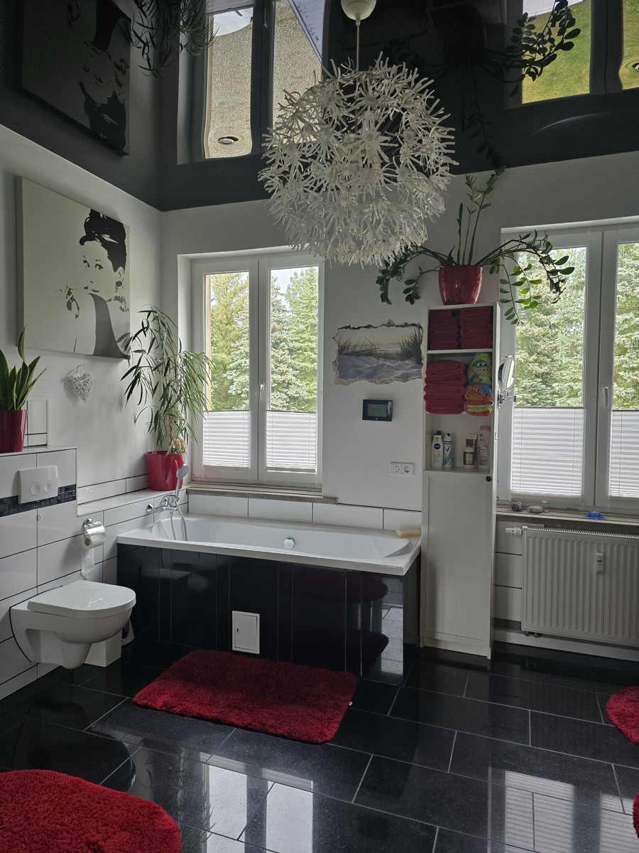 KAPITALANLEGER AUFGEPASST – 8,5 % MIETRENDITE - trotz Erbbaugrundstück