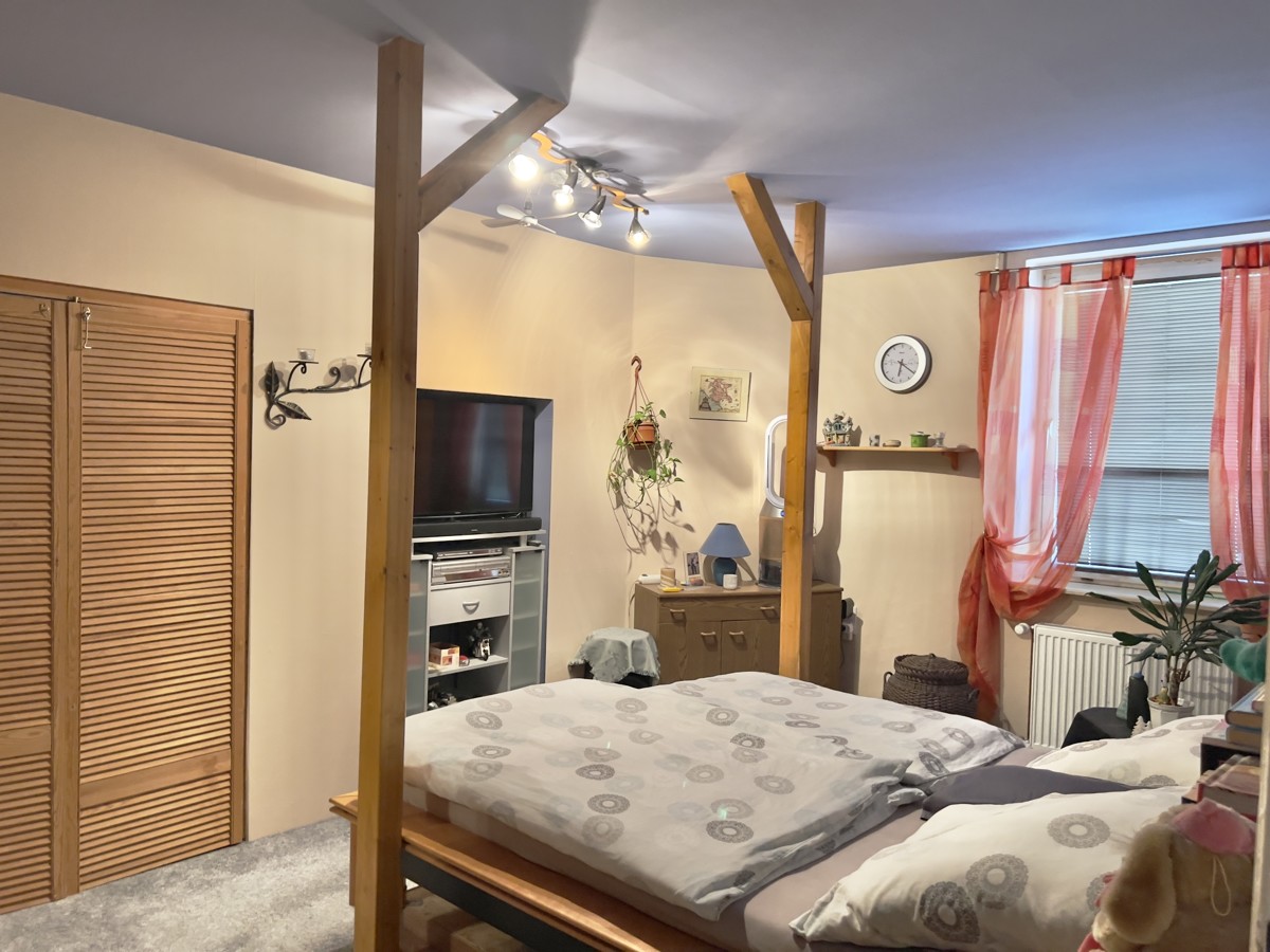 FINALER PREIS|PROVISIONSFREI|TOP-LAGE  BERLIN | 2 Familienhaus mit 4 Garagen und 6 Parkplätzen !