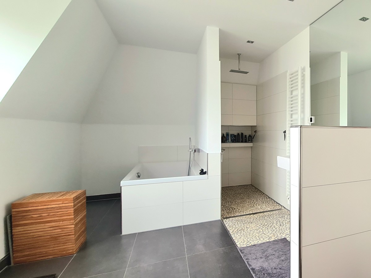 PROVISIONSFREI | Exklusive STADTVILLA in bevorzugter ruhiger Wohnlage mit vielen EXTRAS !