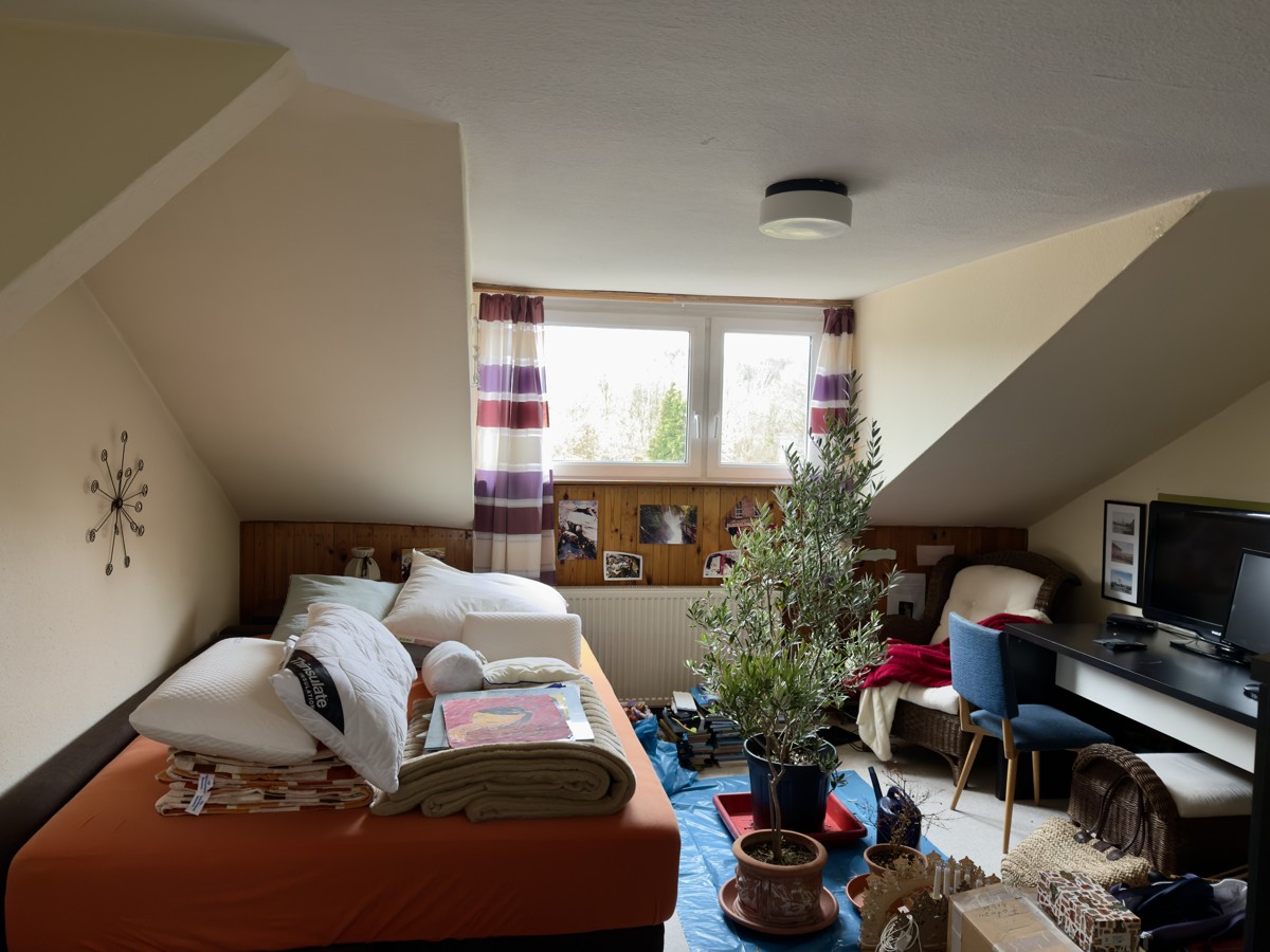 PROVISIONSFREI | Stilvolles Zweifamilienhaus 170m² mit großem wunderschönen Grundstück 1383m²