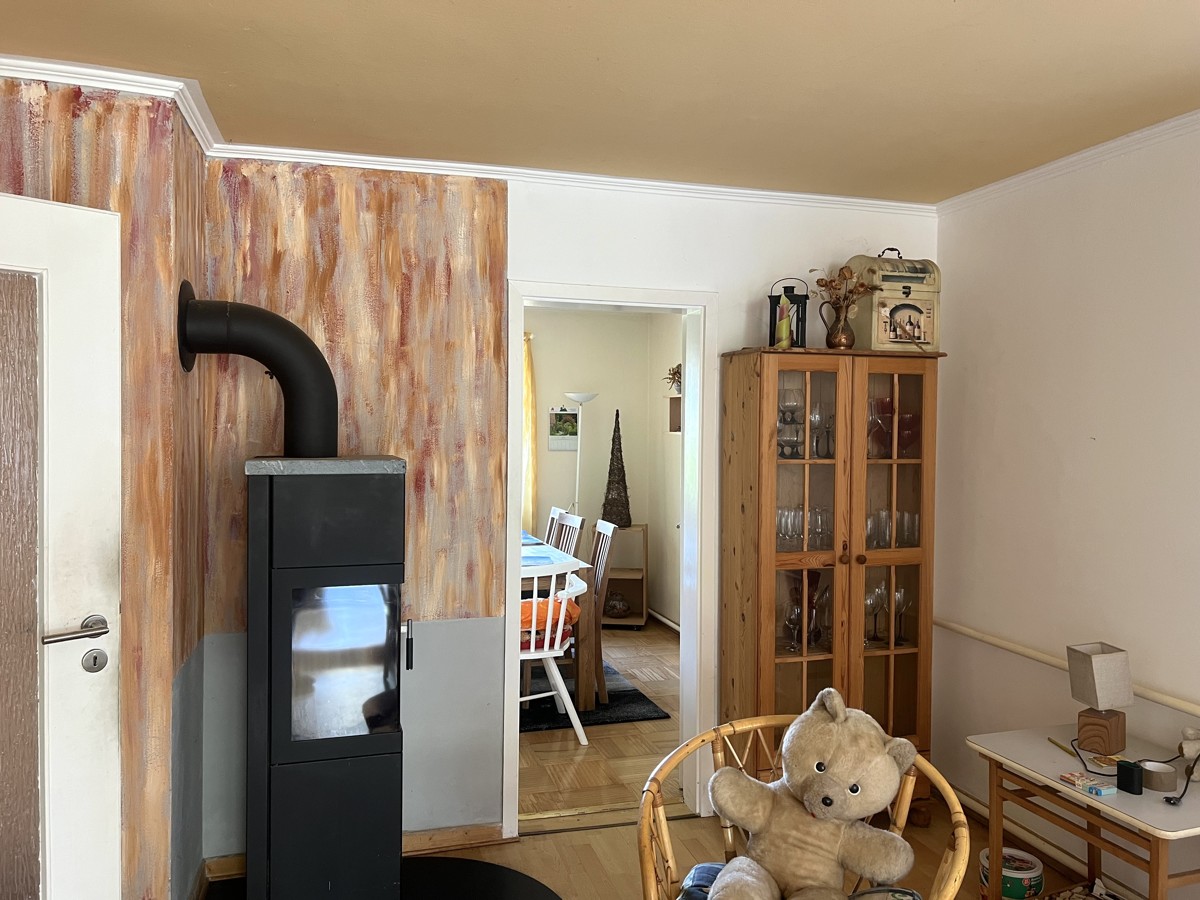 PROVISIONSFREI |133 m² Doppelhaushälfte mit Garage, Kamin, Pool, Teich auf 755m² Grundstück