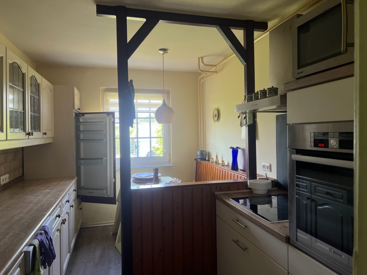 PROVISIONSFREI |133 m² Doppelhaushälfte mit Garage, Kamin, Pool, Teich auf 755m² Grundstück