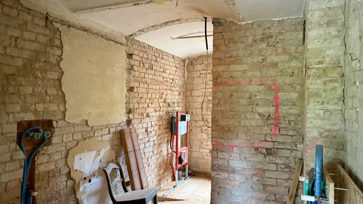 Reserviert|4.000 m² Traumgrundstück! Sanierungsobjekt mit Potenzial in ruhiger Dorflage