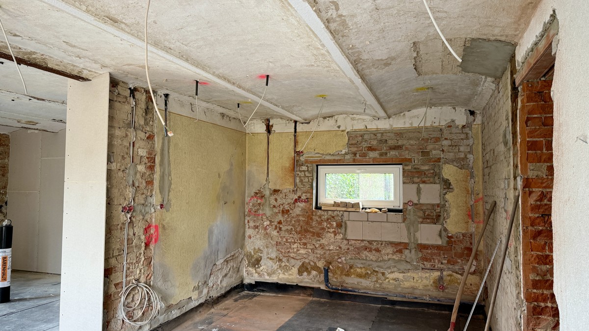 Reserviert|4.000 m² Traumgrundstück! Sanierungsobjekt mit Potenzial in ruhiger Dorflage