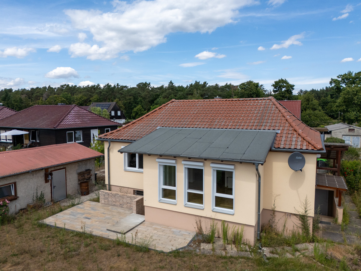 PROVISIONSFREI | Modernisierter Familienbungalow in grüner und familienfreundlicher Lage