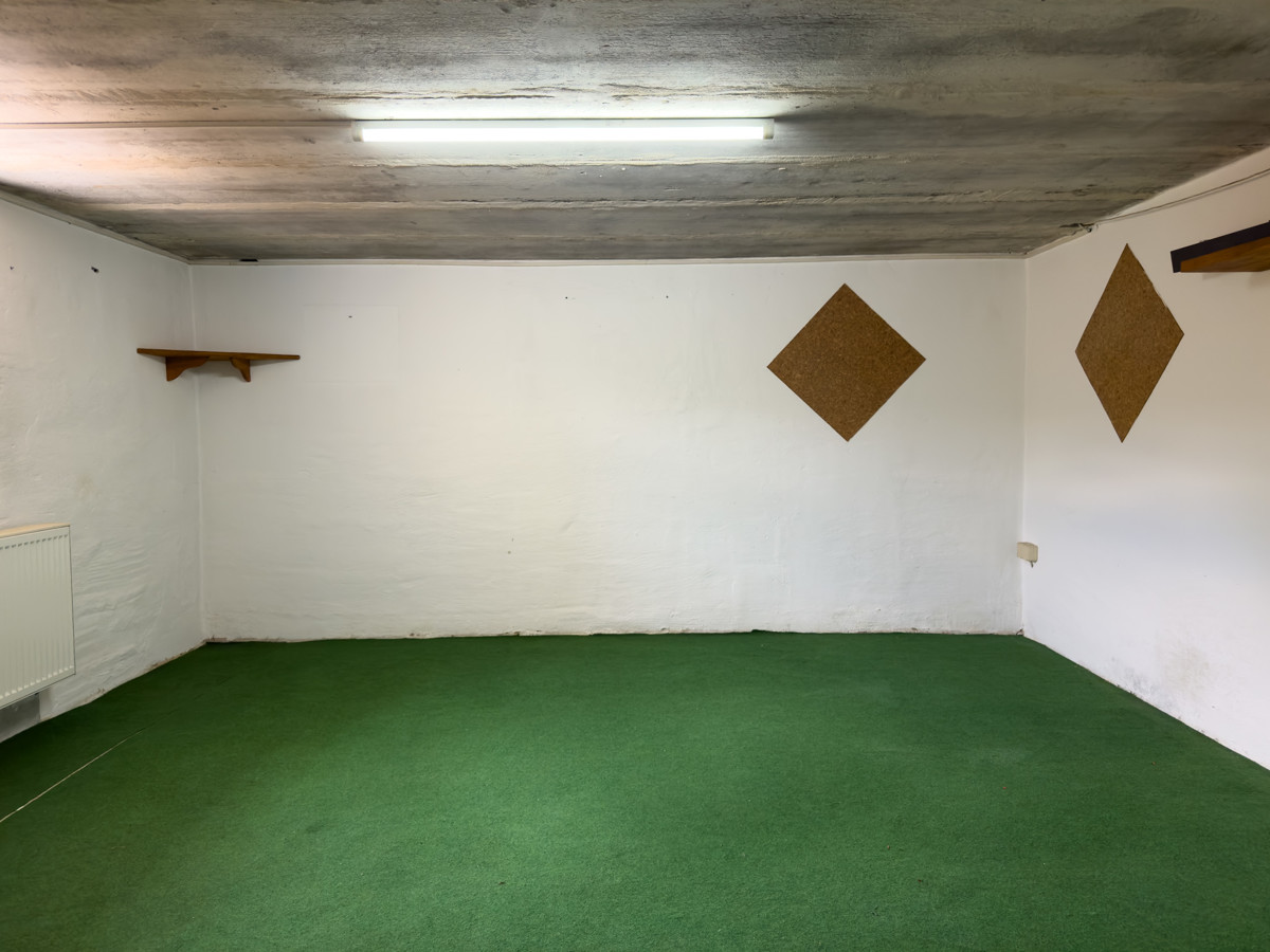 PROVISIONSFREI | Modernisierter Familienbungalow in grüner und familienfreundlicher Lage