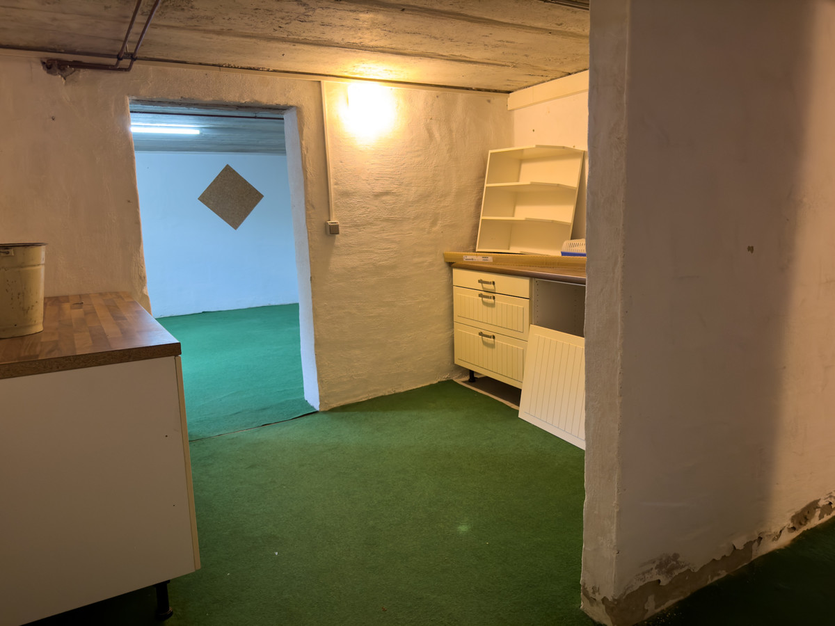 PROVISIONSFREI | Modernisierter Familienbungalow in grüner und familienfreundlicher Lage