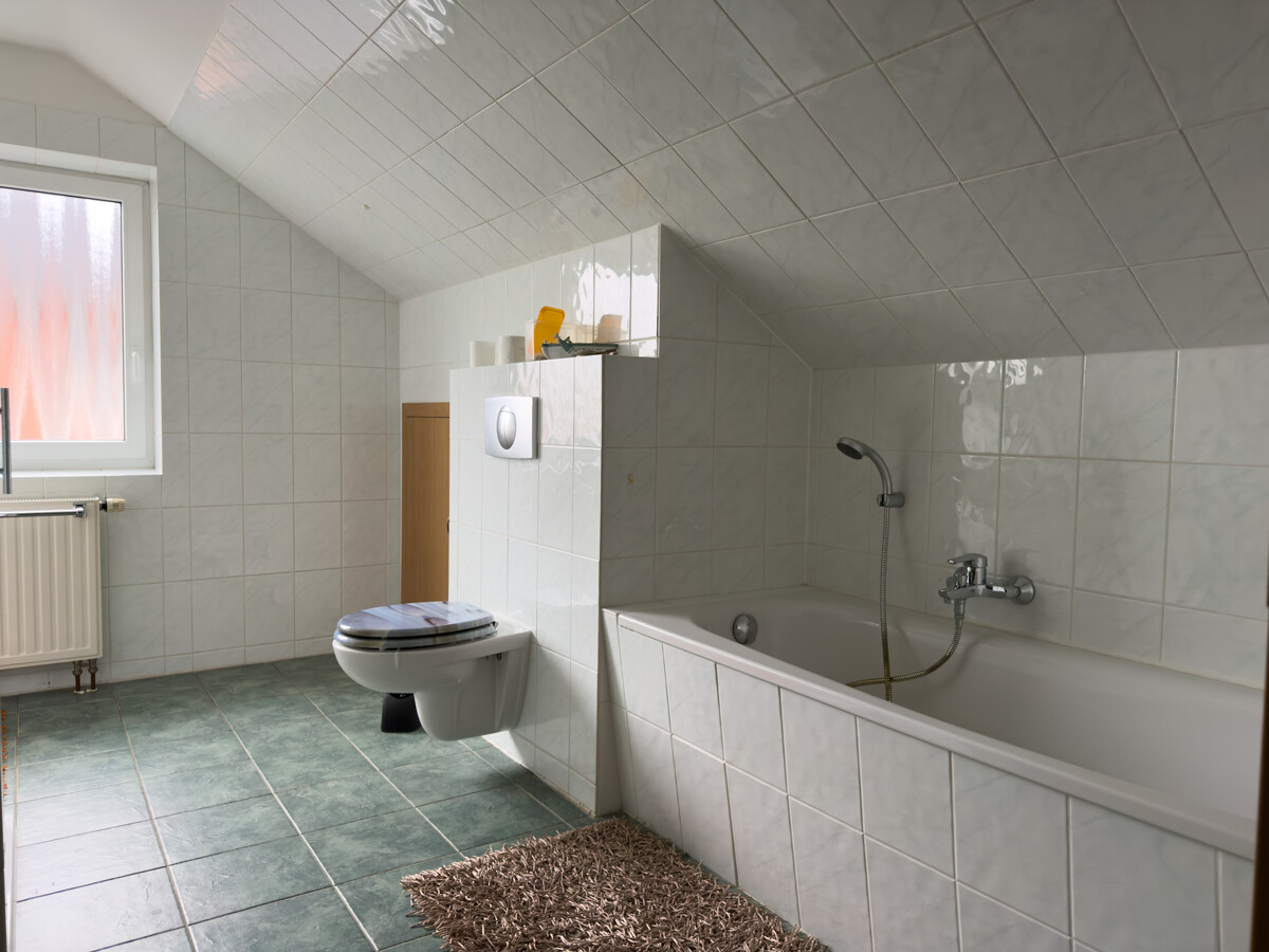 PROVISIONSFREI| Ruhige Lage, schnelle Wege: Charmantes Einfamilienhaus für die Familie.