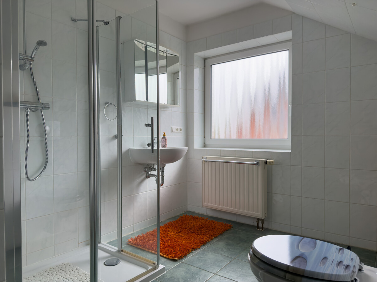 PROVISIONSFREI| Ruhige Lage, schnelle Wege: Charmantes Einfamilienhaus für die Familie.