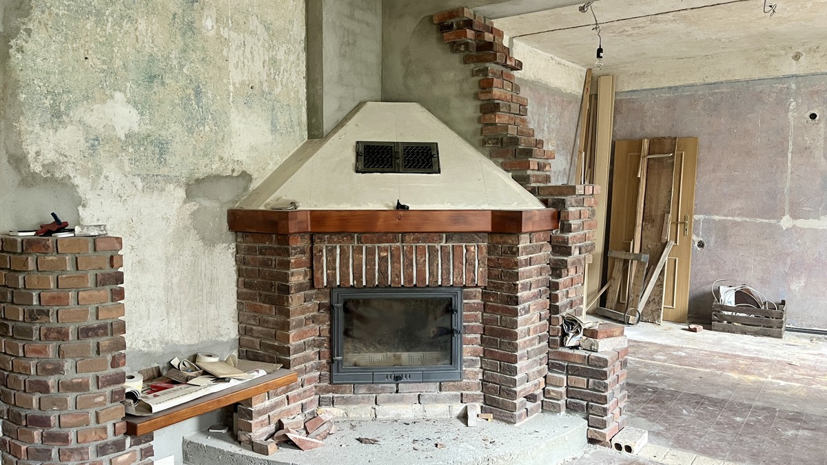 PROVISIONSFREI|Neuer Preis! Freistehendes Einfamilienhaus mit 5 Zimmern, Nebengelass und 3 Garagen